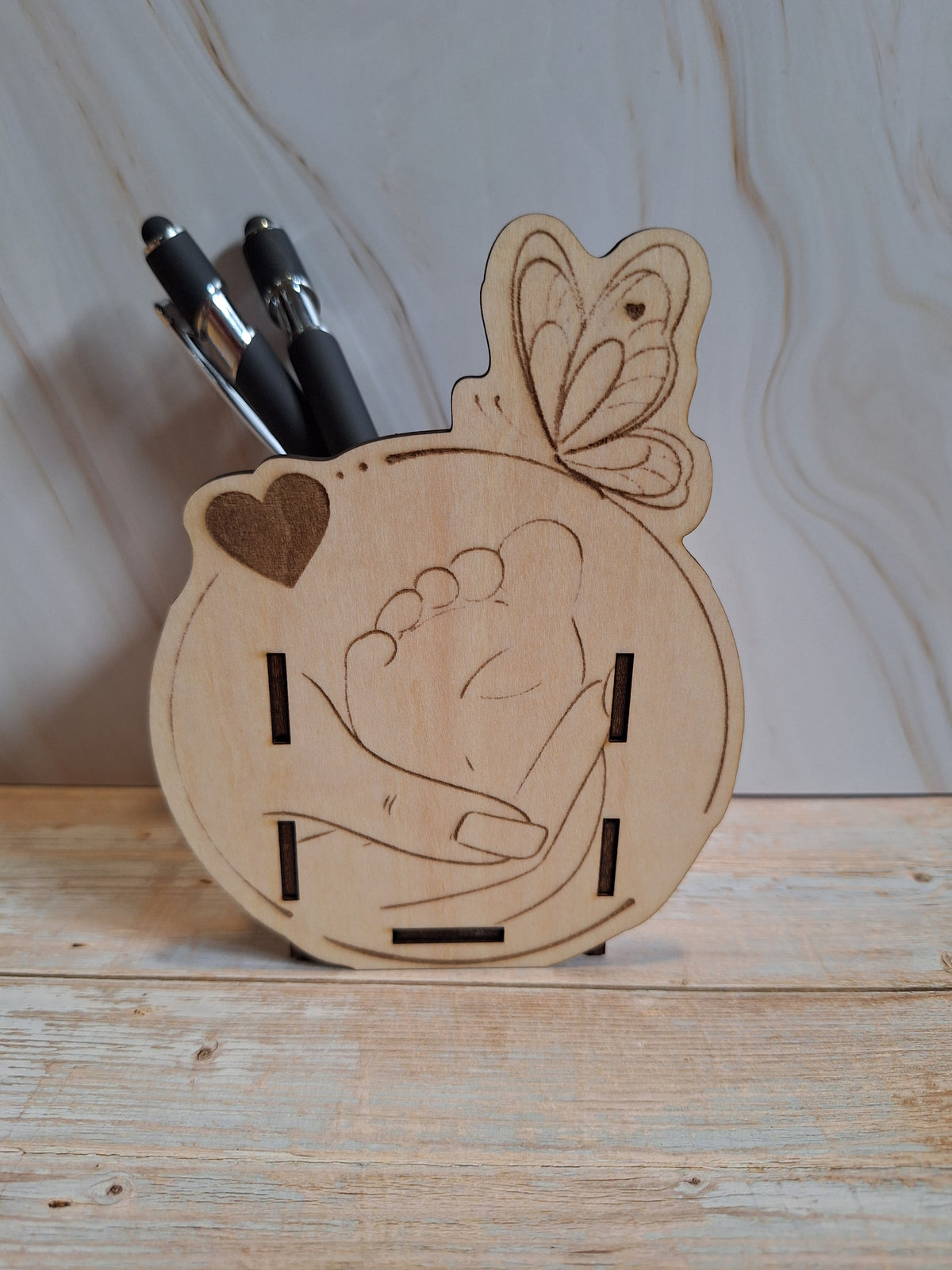✏️ Porte-crayons personnalisé en bois